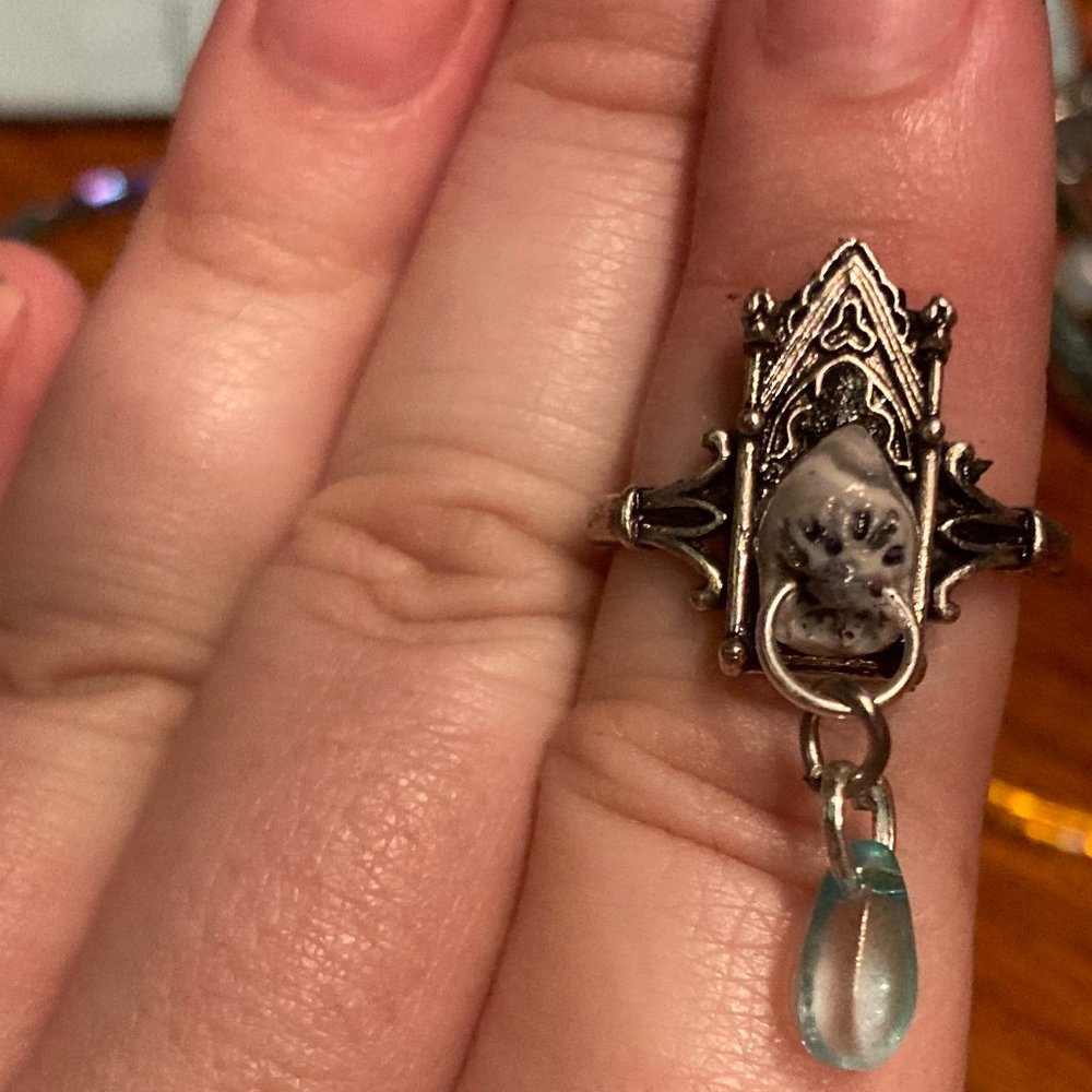 Cathedral Window Boob Ring with Light Green/Blue Tear - Size 7